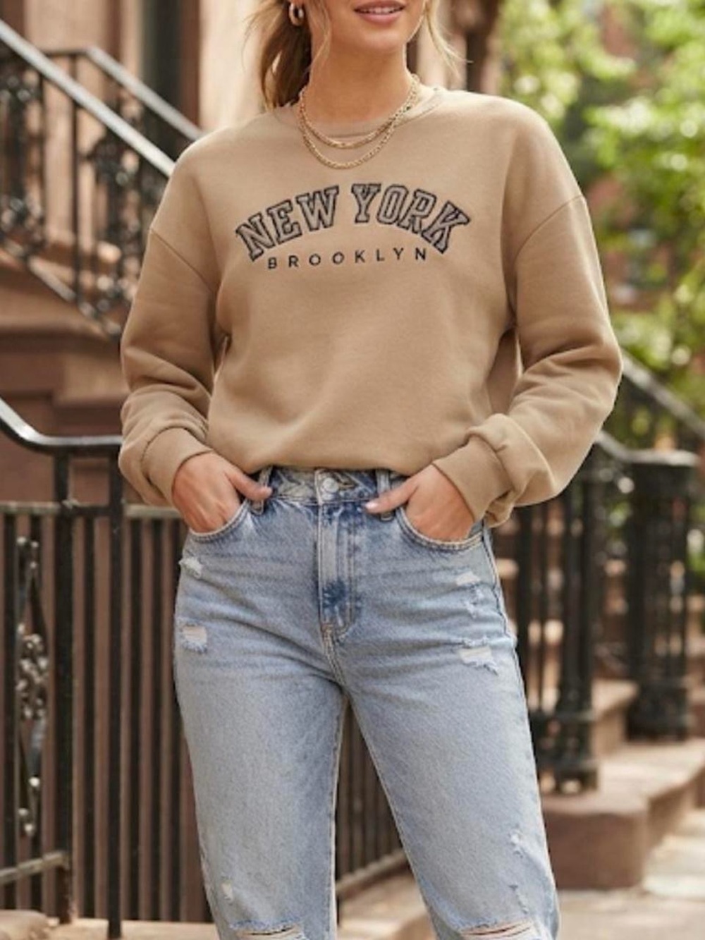 New York Brooklyn Women's Crewneck Sweater - Tan